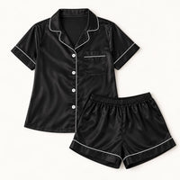 Ensemble Pyjama 2 Pièces En Satin Noir – vue 5 | le Juste Pyjama