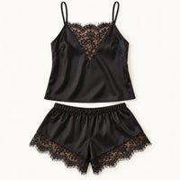Ensemble Pyjama Femme En Satin Noir Avec Dentelle – vue 5 | le Juste Pyjama