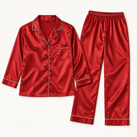 Pyjama Deux Pièces Boutonné En Satin Rouge – vue 7 | le Juste Pyjama
